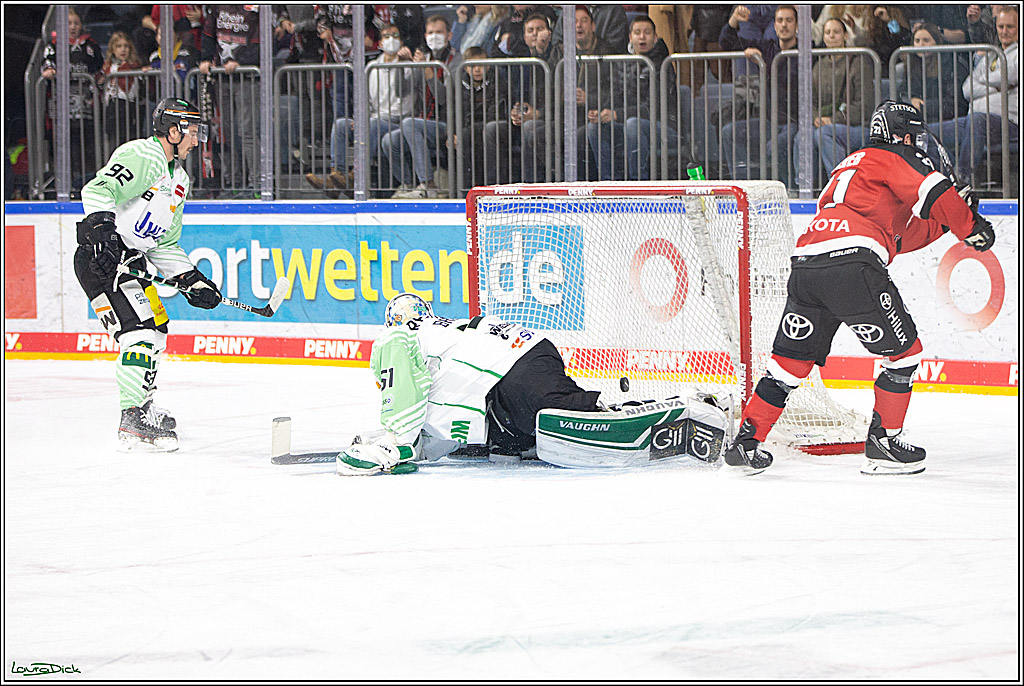 PENNY DEL; Koelner Haie- Bietigheim Steelers; Koeln, 19.11.2021